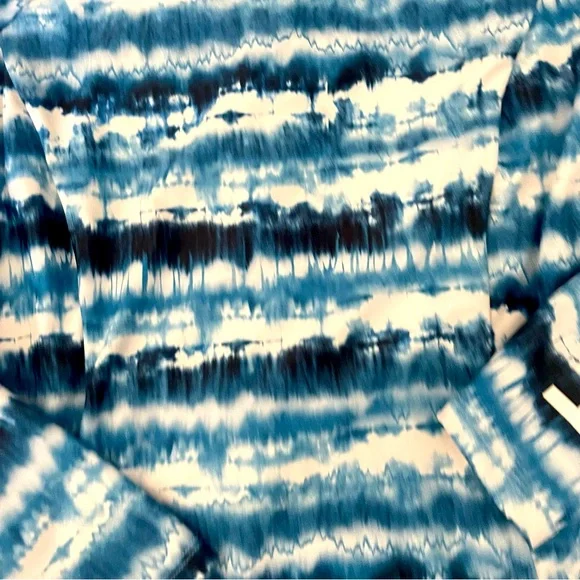 Hurley Blue tie-dye rash guard, one piece bathing suit zipper pull back Size XL - Picture 12 of 16